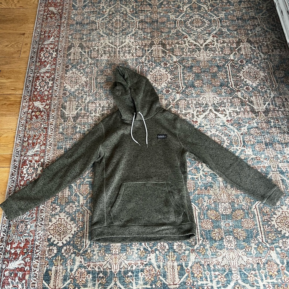 green quicksilver hoodie